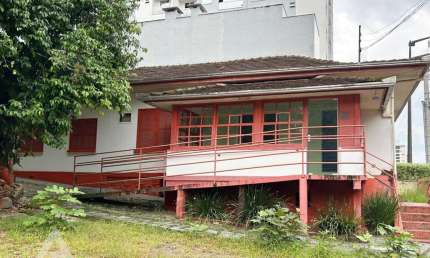 Casa comercial com 9 salas para alugar na Vila Nova, Blumenau , 213 m2 por R$ 7.000
