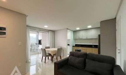 Apartamento com 2 quartos para alugar em Água Verde, Blumenau , 68 m2 por R$ 3.000