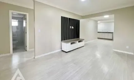Apartamento com 2 quartos para alugar no Itoupava Central, Blumenau , 80 m2 por R$ 1.900