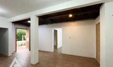 Casa com 2 quartos para alugar em Água Verde, Blumenau , 70 m2 por R$ 2.250
