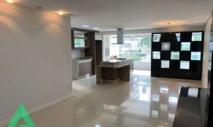 Apartamento com 3 quartos para alugar no Jardim Blumenau, Blumenau  por R$ 6.900