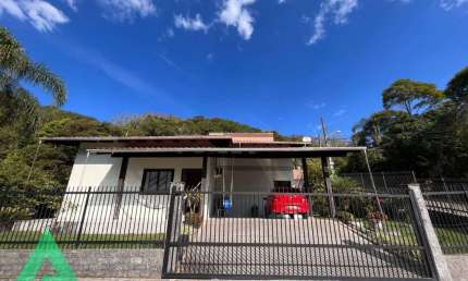 Casa com 4 quartos à venda no Velha Central, Blumenau , 150 m2 por R$ 950.000
