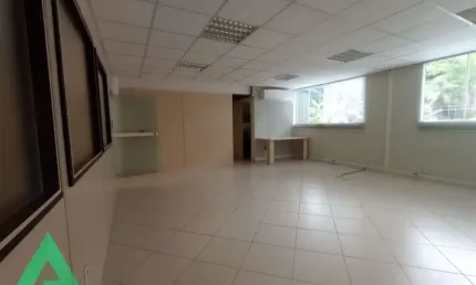 Ponto comercial com 1 sala para alugar no victor konder, blumenau , 50 m2 por r$ 2.200