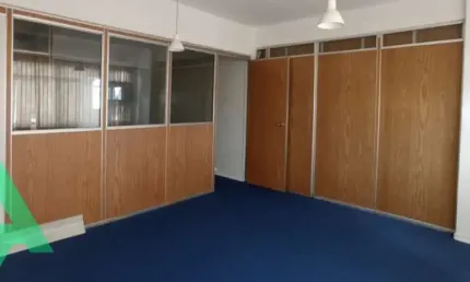 Ponto comercial com 1 sala para alugar no Centro, Blumenau , 50 m2 por R$ 1.390
