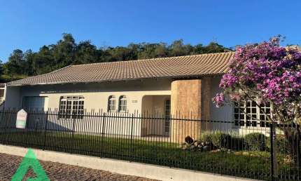 Casa com 3 quartos à venda no Rio Morto, Indaial , 185 m2 por R$ 998.000