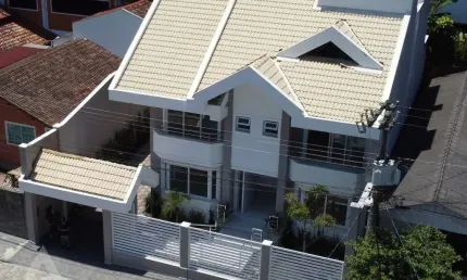 Casa com 3 quartos à venda na escola agrícola, blumenau , 350 m2 por r$ 2.980.000