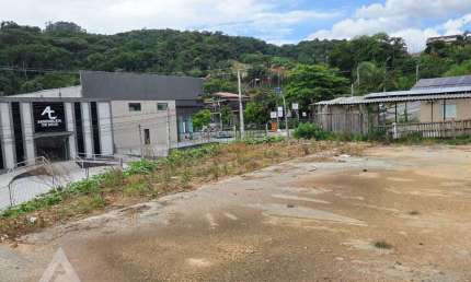 Terreno comercial à venda no Testo Salto, Blumenau  por R$ 275.000