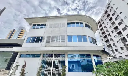 Prédio com 19 salas para alugar na Vila Nova, Blumenau , 492 m2 por R$ 26.500