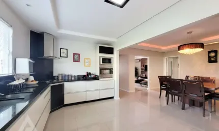 Casa com 3 quartos à venda no Salto do Norte, Blumenau , 198 m2 por R$ 1.800.000