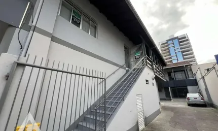 Ponto comercial com 5 salas para alugar na Vila Nova, Blumenau , 100 m2 por R$ 4.300