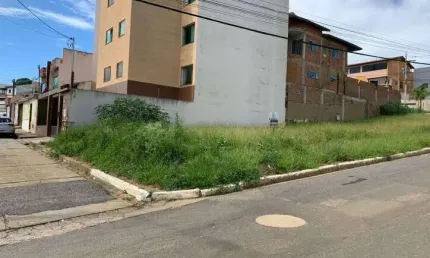 Terreno esquina à venda, 180 m² por r$ 220.000 - candeias - vitória da conquista/ba