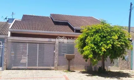 Casa à venda em Cascavel, Jardim Padovani, com 3 quartos, com 140 m²