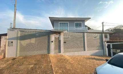 Sobrado à venda em Cascavel, Parque São Paulo, com 3 quartos, com 258 m²