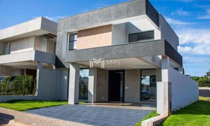 Sobrado à venda em Cascavel, Claudete, com 3 suítes, com 188 m², Vila Firenze Residence Club