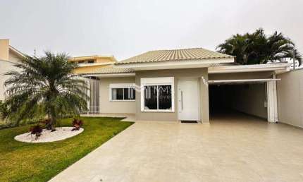 Casa à venda em Cascavel, Pacaembu, com 3 quartos, com 200m²