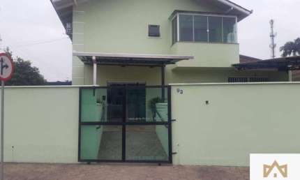 Sala comercial para alugar na Rua Alcântara, 93, Boa Vista, Joinville, 24 m2 por R$ 2.100