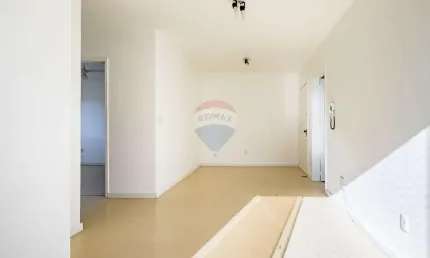 Apartamento 2 quartos, com infra completa, sacada, 1 vaga escriturada.