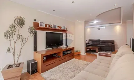 Apartamento com 3 quartos à venda na Rua Bogotá, 22, Jardim Lindóia, Porto Alegre