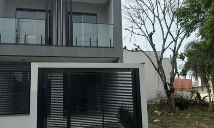 Sobrado para venda em balneário piçarras, itacolomi, 3 dormitórios, 1 suíte, 2 banheiros, 1 vaga
