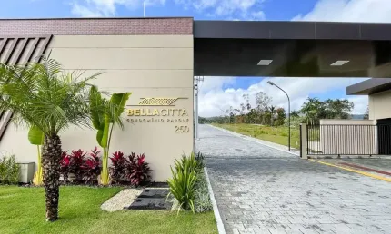 Terreno à venda em condomínio fechado, 290 m² por R$ 490.000 - Velha - Blumenau/SC