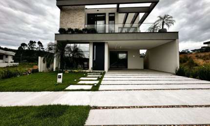 Casa com 3 dormitórios à venda, 363 m² por R$ 2.000.000,00 - Ponta Aguda - Blumenau/SC