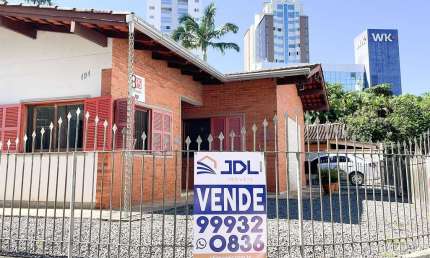 Casa à venda por R$ 899.000,00 - Vila Nova - Blumenau/SC