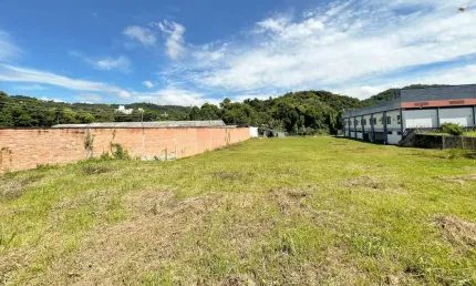 Excelente terreno em corredor de serviço na itoupava norte!!!