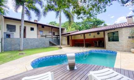Casa com 2 dormitórios à venda, 195 m² por R$ 890.000,00 - Água Verde - Blumenau/SC