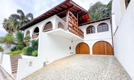 Casa com 4 dormitórios à venda, 432 m² por R$ 2.400.000,00 - Velha - Blumenau/SC