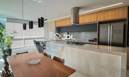 Apartamento com 3 suítes finamente mobiliado no bairro Vila Nova