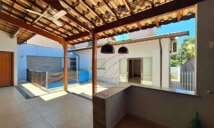 Casa com 4 dormitórios à venda, 240 m² - Nova Piracicaba - Piracicaba/SP