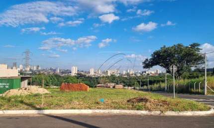 Excelente lote de esquina com 358,36 m2 - Terras do Sinho 3 - R$ 360.000