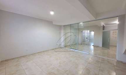 Casa com 3 dormitórios para alugar, 190 m² por R$ 5.000/mês - Centro - Piracicaba/SP