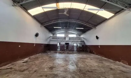 Barracão para alugar, 194 m² por R$ 4.000/mês - Higienópolis - Piracicaba/SP