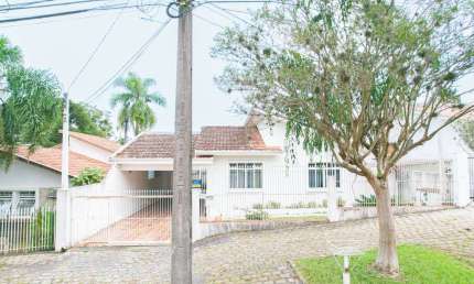 Casa com 4 quartos à venda na Rua Senador Nereu Ramos, Guabirotuba, Curitiba, 207 m2 por R$ 1.350.000