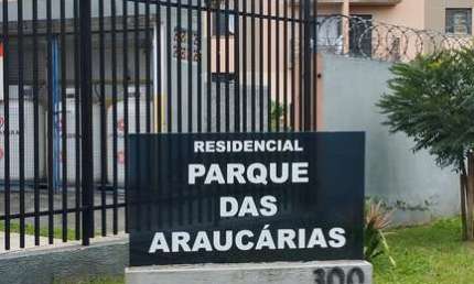 Apartamento com 3 quartos à venda na Rua Guilherme Lunardon, 300, Pilarzinho, Curitiba, 57 m2 por R$ 220.000