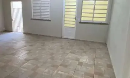 Casa à Venda com 2 dormitórios com área de churrasqueira, localizado no Conjunto Residencial Parque São Bento, em Campinas, SP