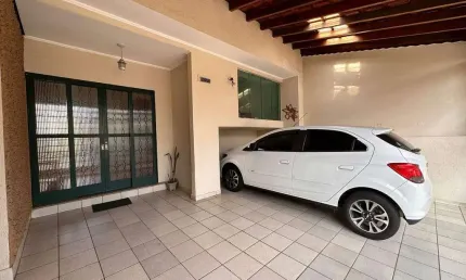 Casa com 3 dorms, Jardim Europa, Piracicaba - R$ 550.000 mil, Cod: 3RCA3284