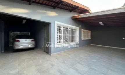 Casa à venda com 3 dormitórios no Jardim Bandeirantes em Campinas/SP.