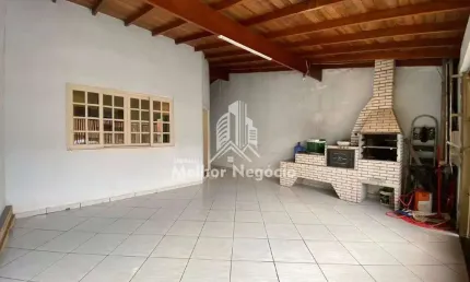 Casa com 03 Dormitórios sendo 01 suíte, Jardim Macarenko em Sumaré/SP