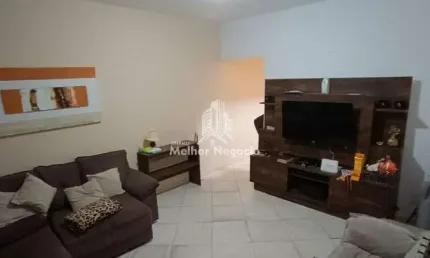 Casa à venda com 4 dormitórios e 1 suíte no jardim das Figueiras II em Hortolândia - Excelente localização!