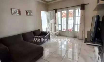 Casa à venda com 2 dormitórios e 1 suíte no bairro Jardim Novo Cambuí em Hortolândia - Excelente localização!