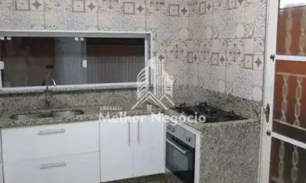 Casa com 4 Dormitórios no Parque das Árvores em Paulínia - SP