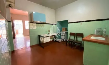 Casa á venda com 2 dormitórios no jardim interlagos, em campinas, sp.