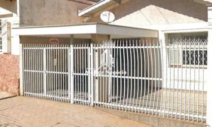 Casa à venda com 03 dormitórios, Cidade Alta (Próximo ao Pão de Açúcar), Piracicaba - R$500 MIL