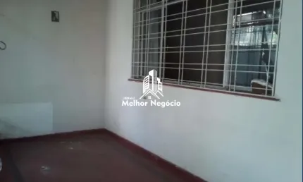 Casa à venda com 3 dormitórios sendo 1 suíte no Bosque em Campinas/SP.