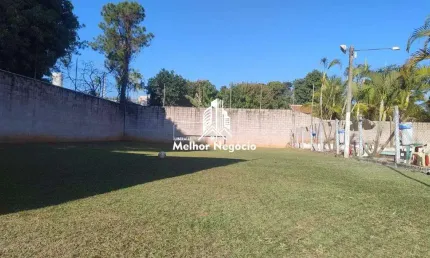 Chácara à venda com muito espaço para diversão e lazer, localizado no bairro recanto dos dourados em campinas/sp.