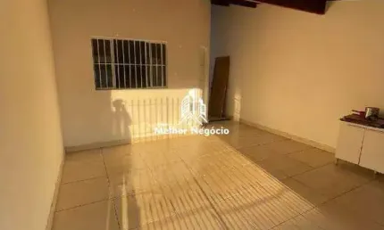 Casa à venda com 2 dormitórios e 1 banheiro no Jardim Villagio Ghiraldelli em Hortolândia.
