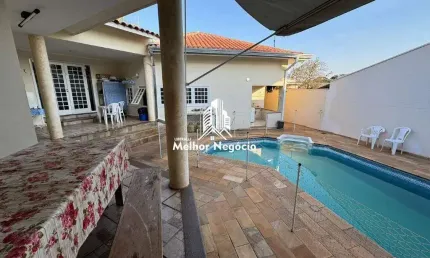 Casa à venda com 04 dormitórios (quartos) sendo 02 suítes no Condomínio Estância Paraiso em Campinas/SP.