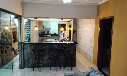 Casa à venda no Jardim Capoava em Nova Odessa, SP Casa com 3 dormitórios, sendo 1 suíte, 2 banheiros e 2 vagas de garagem.
